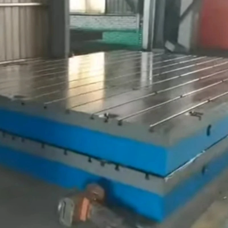 Gatava produkta displejs no čuguna T spēļu platformas